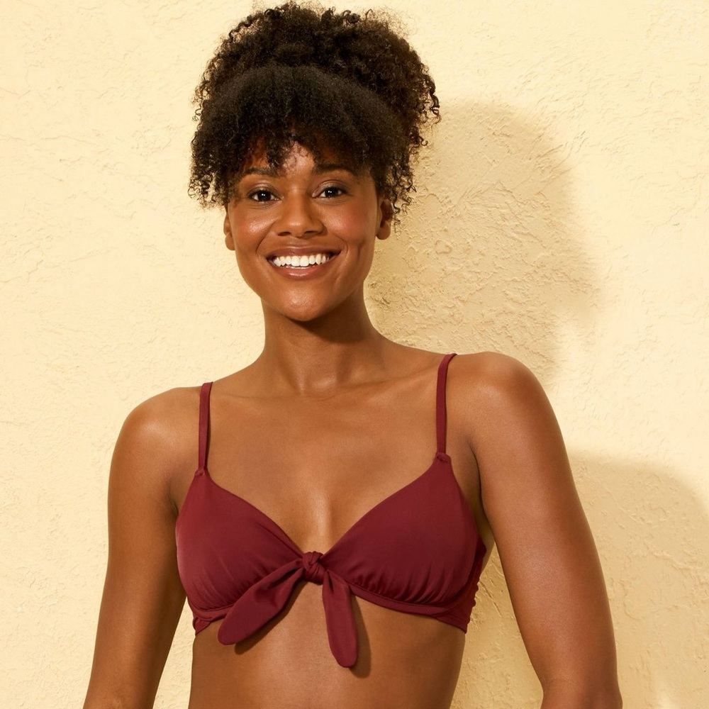 Shade and Shore Red/ Burgundy Tie-Front Bikini Top. 
Size 36D
